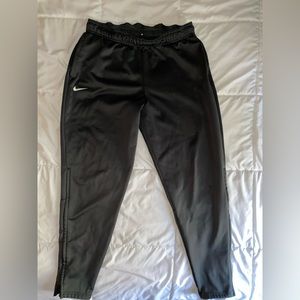 NIKE DRI-FIT sweatpants
